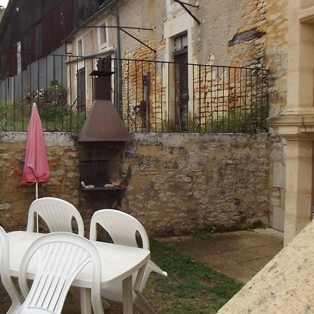 Gites Des 3 Vallees Salignac Eyvigues Εξωτερικό φωτογραφία