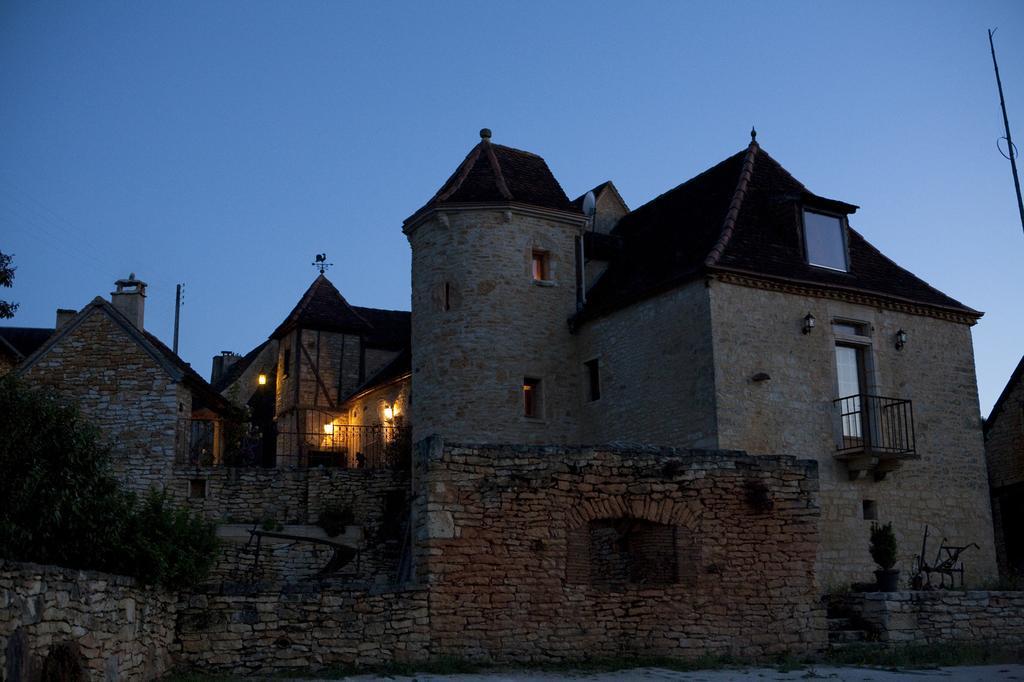Gites Des 3 Vallees Salignac Eyvigues Εξωτερικό φωτογραφία