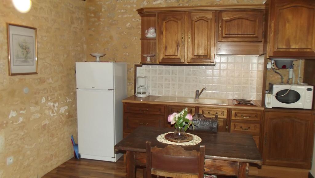 Gites Des 3 Vallees Salignac Eyvigues Εξωτερικό φωτογραφία