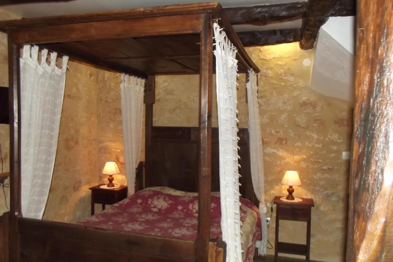 Gites Des 3 Vallees Salignac Eyvigues Εξωτερικό φωτογραφία